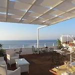 Finestra Sul Mare Bed & Breakfast