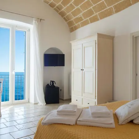 Finestra Sul Mare