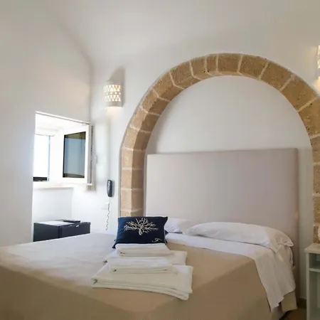 Frühstückspension Finestra Sul Mare 3*