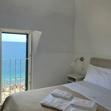 Couette-café Finestra Sul Mare 3*